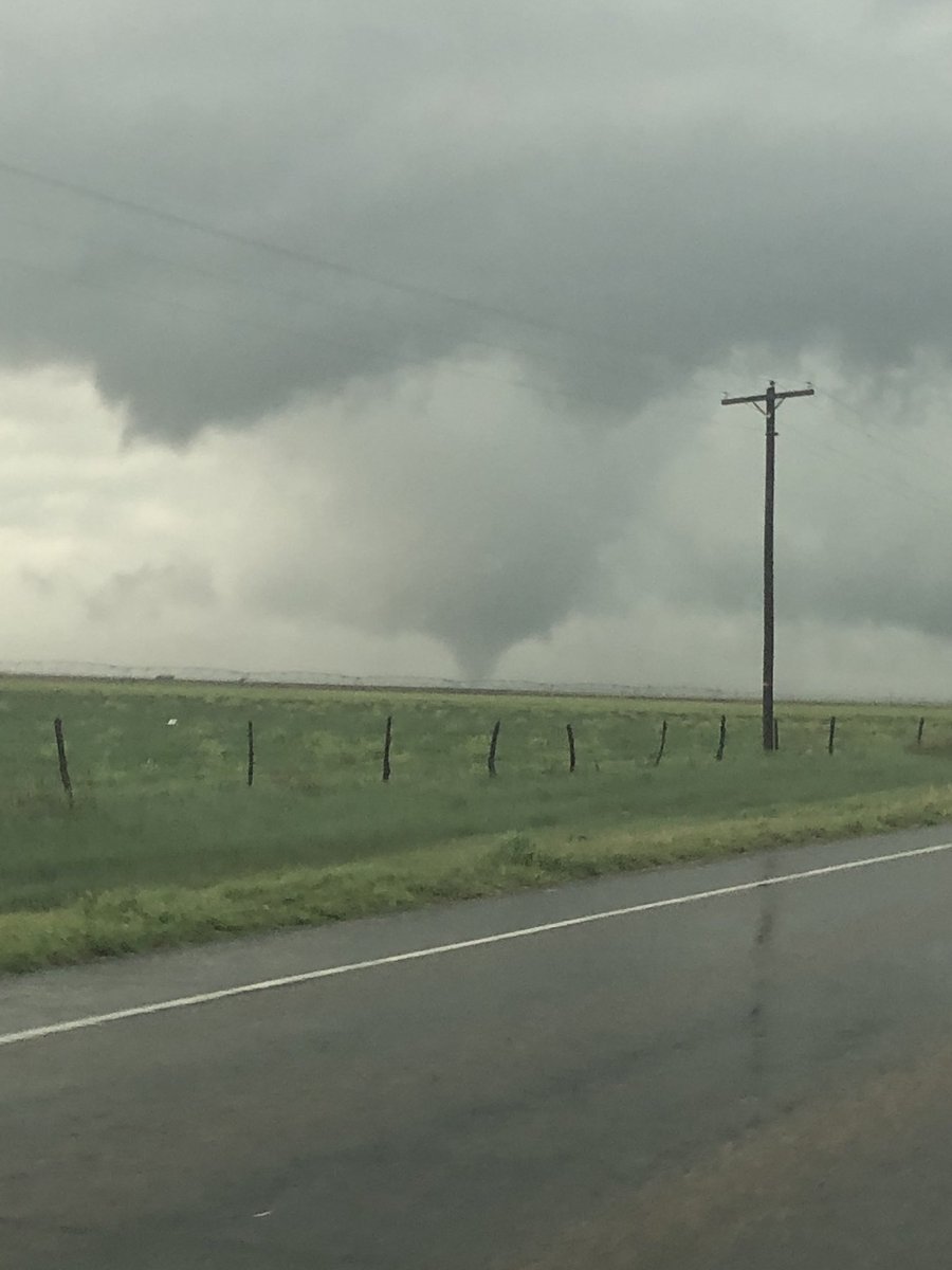 Tornado southwest of Spearman, TX