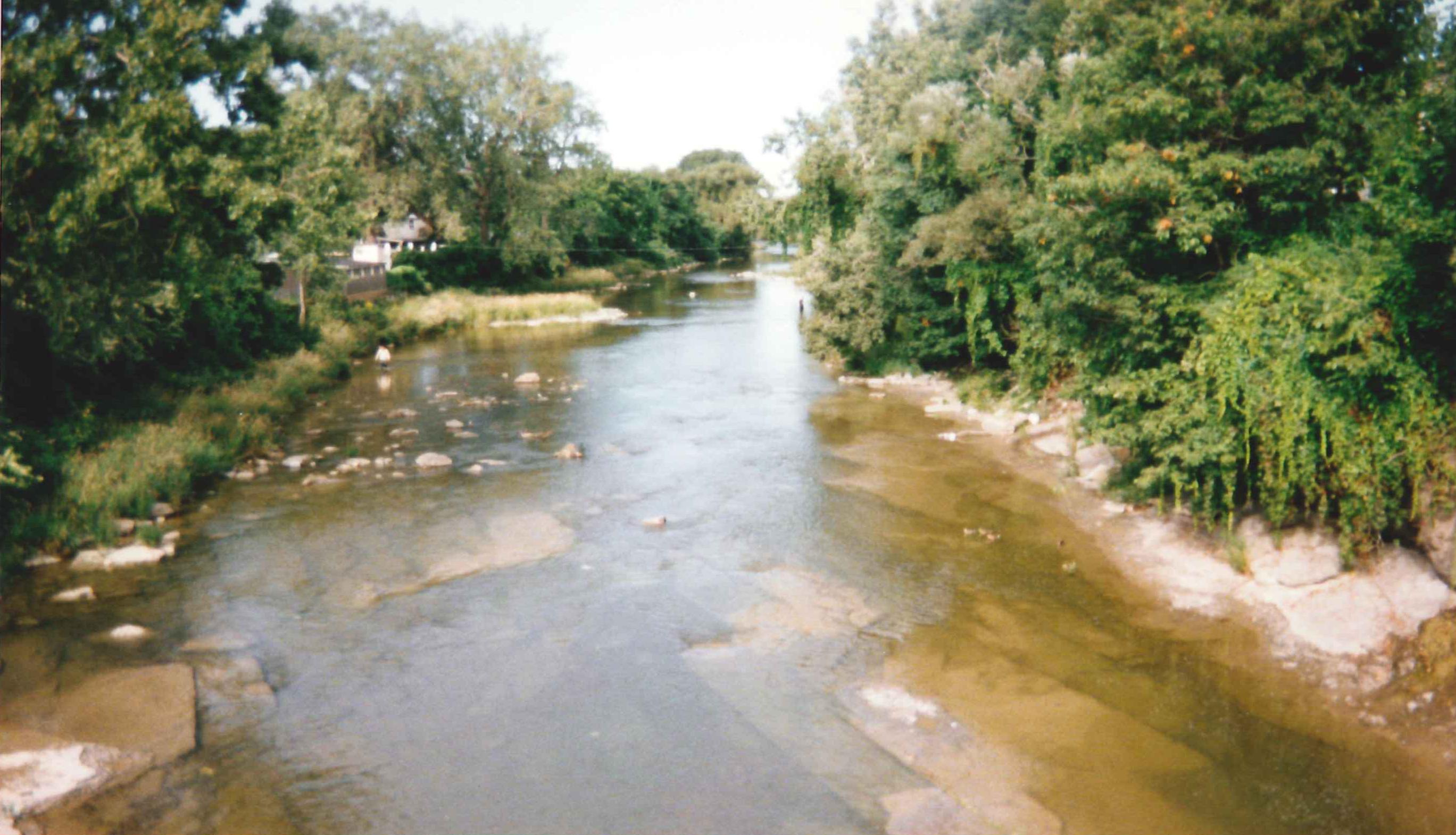 Photograph of the Buffalo Creek at Gardenville, NY (GDVN6) looking downstream