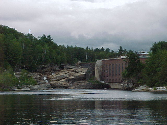 Photograph of the Upper Falls along the Androscoggin River at Rumford, ME (RMFM1)