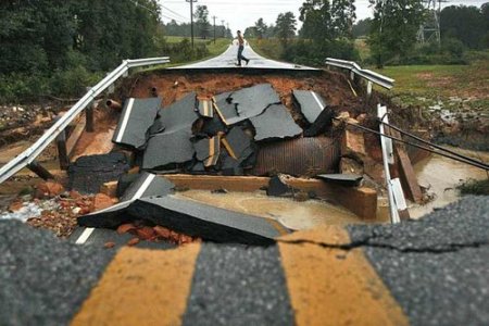 [ Road Destroyed by Flood ]