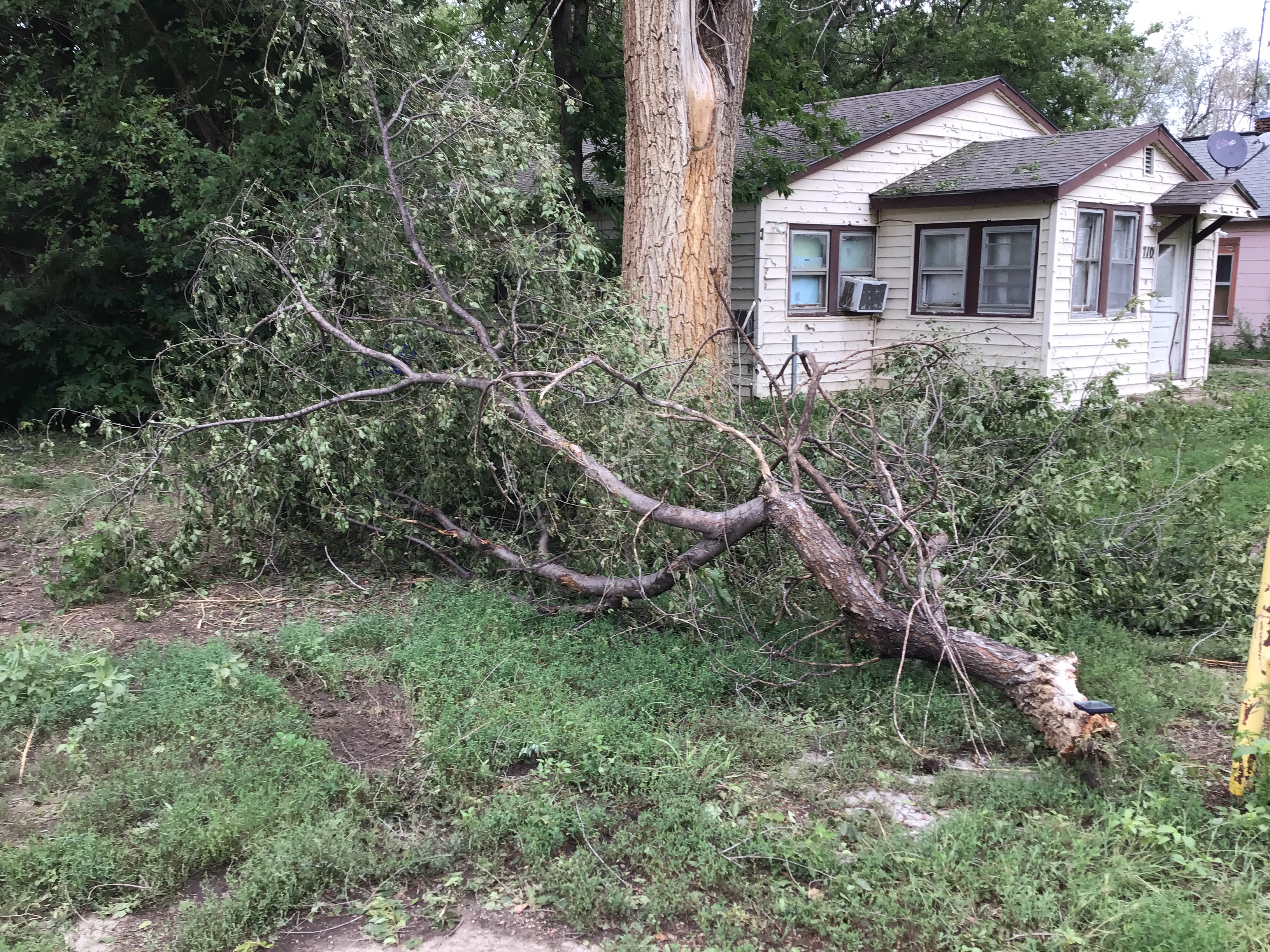 Wallace County - Shed Destroyed