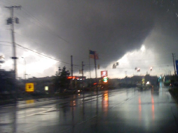 Photo showing tornado near Chesterton