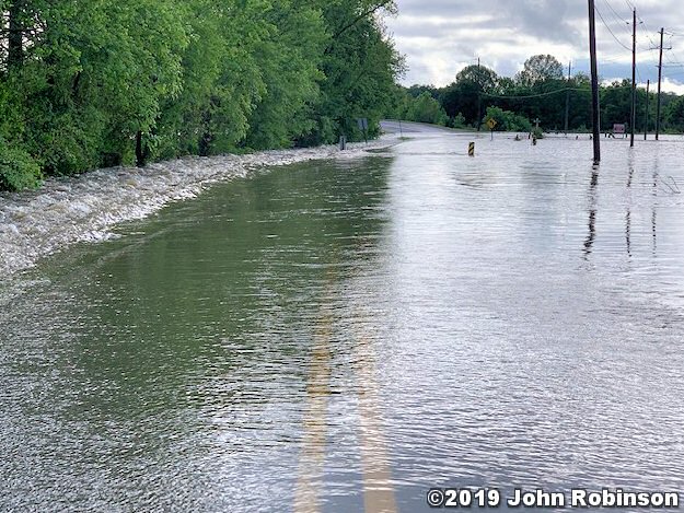 Too much rain flooded Batesville Pike near Jacksonville-Conway Road just northwest of Macon (Pulaski County) on 05/02/2019. It was the same story along Race Street in Searcy (White County) and Central Avenue in Hot Springs (Garland County). The photos are courtesy of John Robinson, Robert Rowland, and the Hot Springs Police Department.