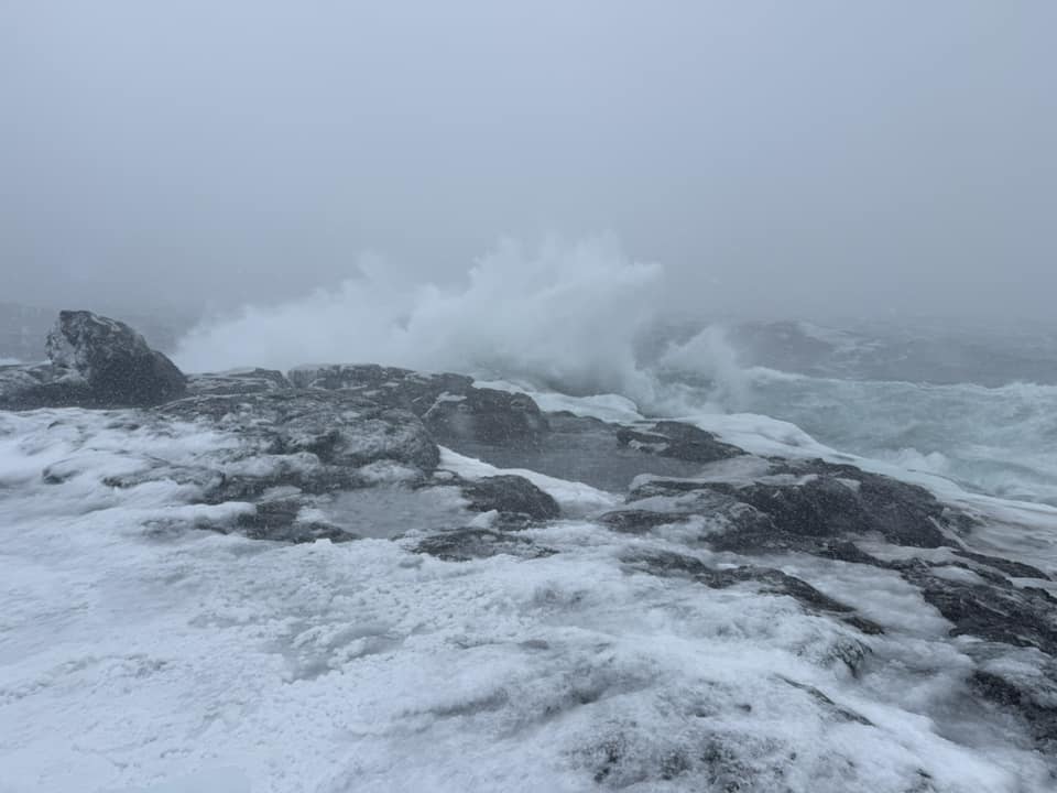 Waves breaking at Black Rocks