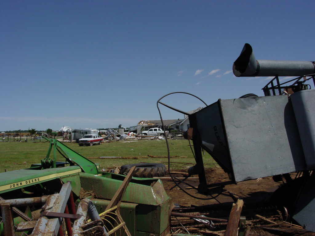 May 29, 2004 tornado damage photo