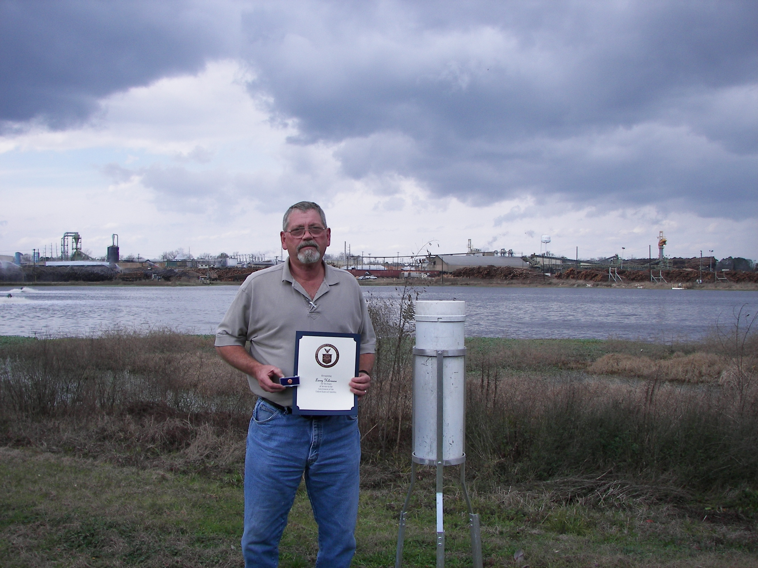 Larry Kilcrease of Pineland, TX, received a 10-Year Length of Service Award in 2008