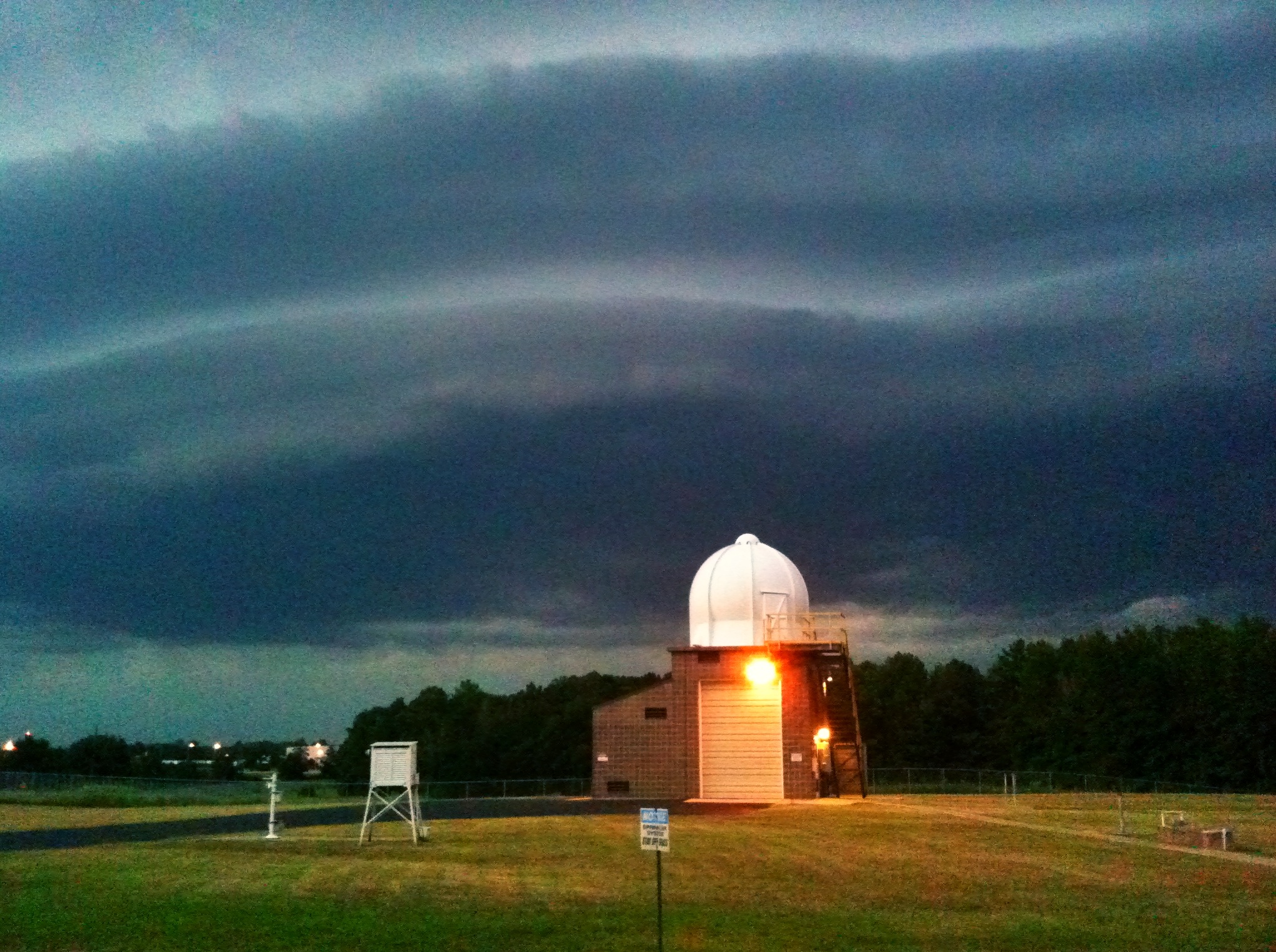 Shelf cloud at the Shreveport NWS office